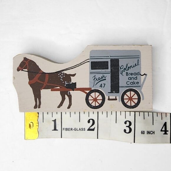 Fresh Colonial bread and cake '47 The Cats Meow collection piece - Picture 3 of 3